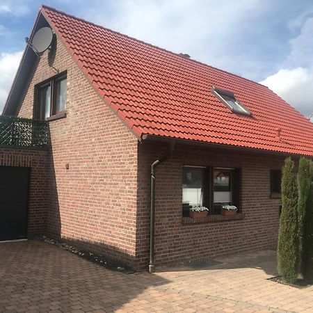 Ferienwohnung Kleine Auszeit Ашеберг Экстерьер фото