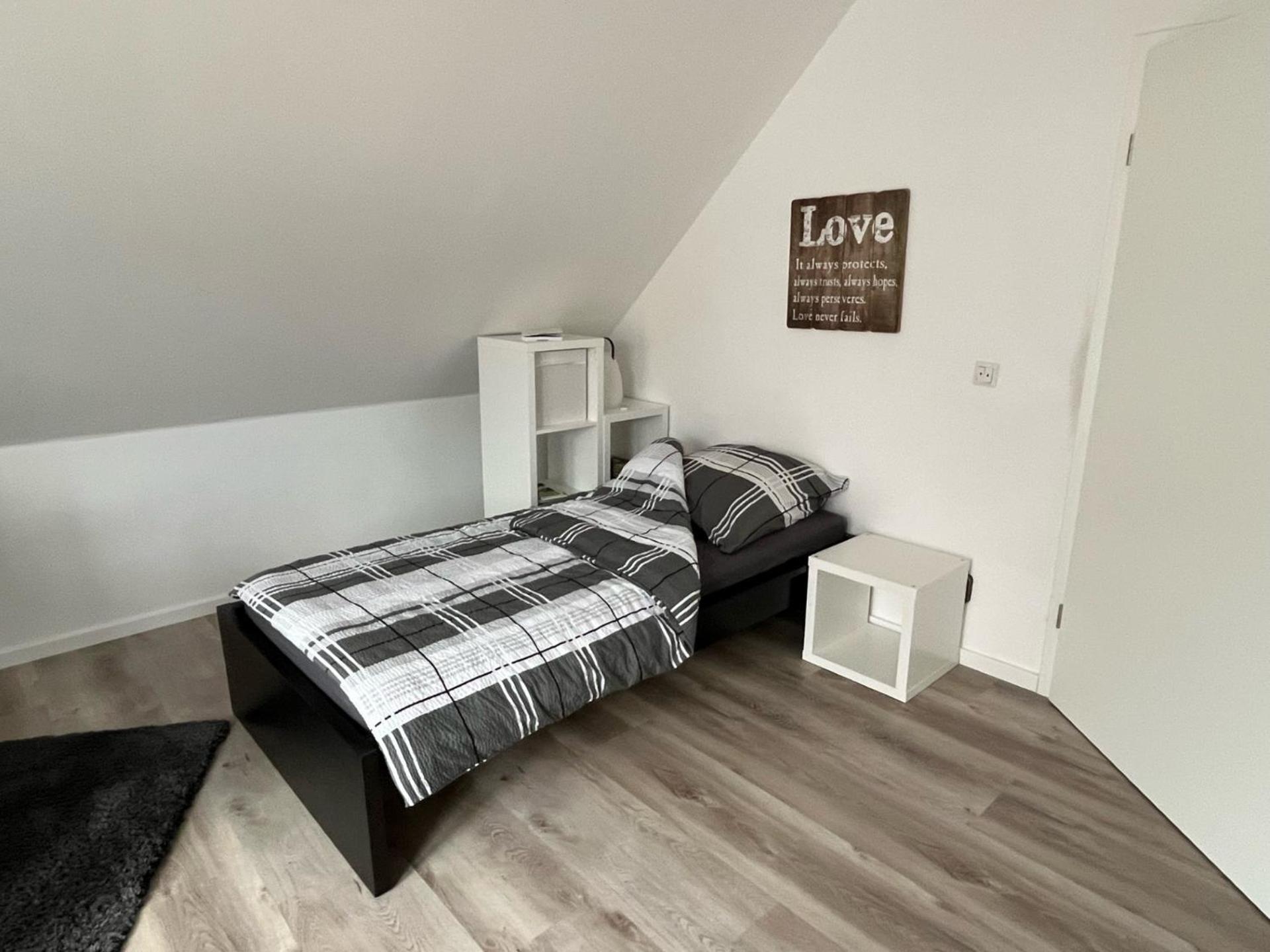 Ferienwohnung Kleine Auszeit Ашеберг Экстерьер фото
